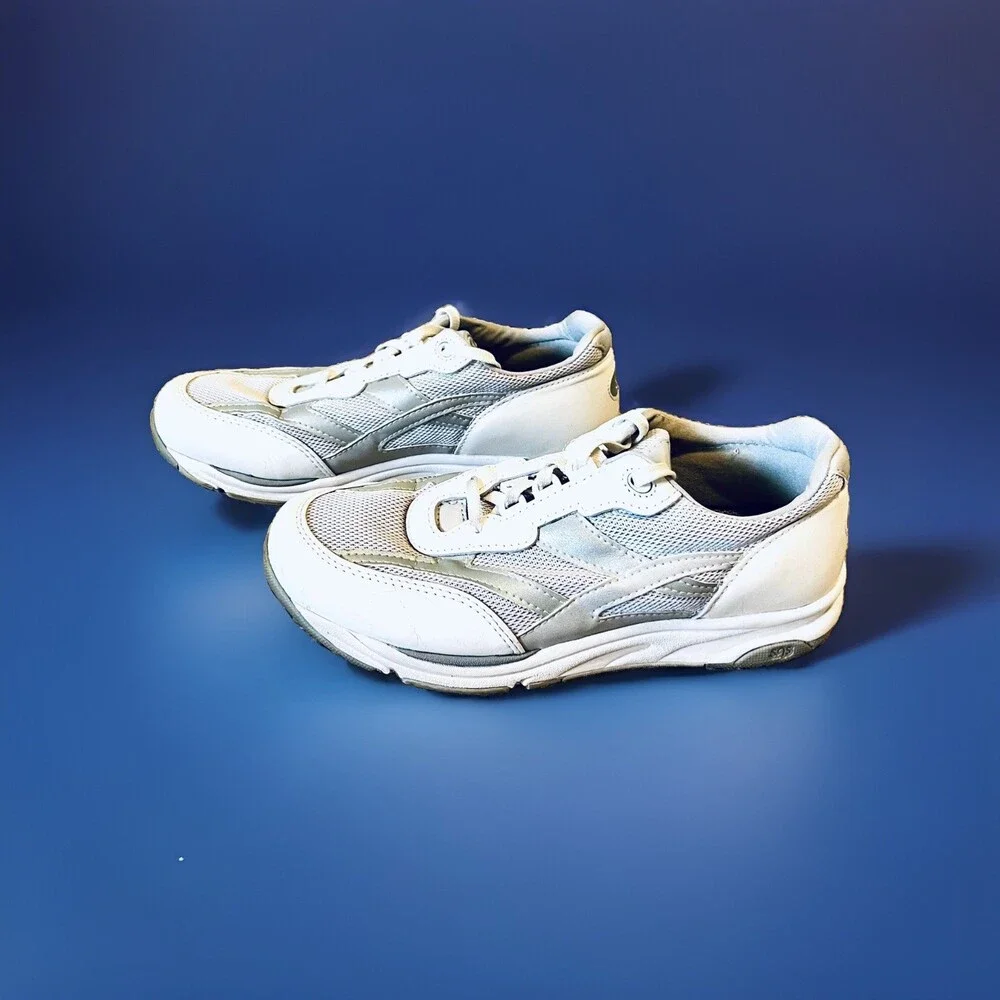 SAS Tour Mesh Women's Size 9.5 W Tripad Comfort Shoes White Silver Leather USA